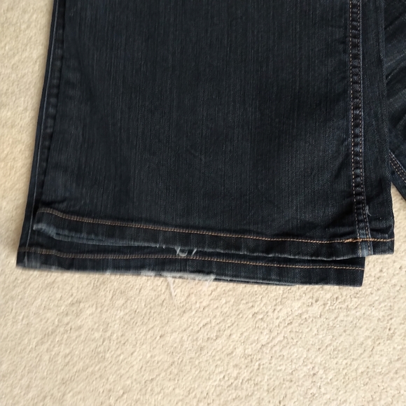 EUC Torrid Dark Wash Flare Jeans 22T - Picture 2 of 10